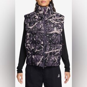 Nike ACG Therma-FIT ADV Primaloft Vest Women’s Small Purple Camo Insulated NWT